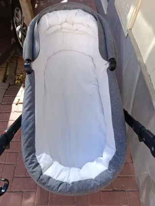 Carrito bebé capazo y silla paseo gris