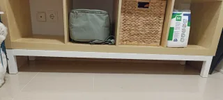 Patas metálicas blancas para muebles KALLAX