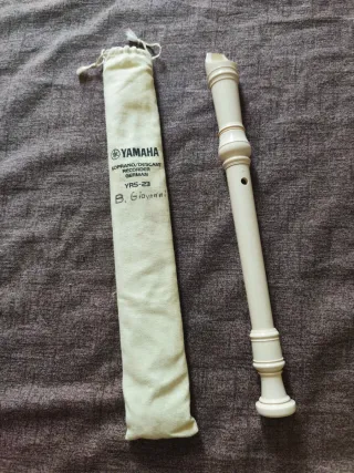 Flauto Yamaha YRS-23 con custodia