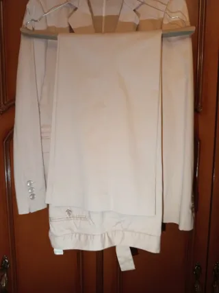 Traje chaqueta rosa maquillaje