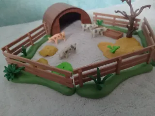 Granja Playmobil con Cerdos BB