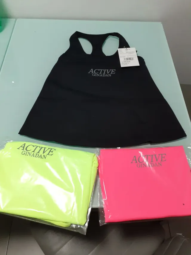 Lote 250 camisetas Deportivas Tallas todas.