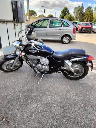 Kymco Venox 250 Negra