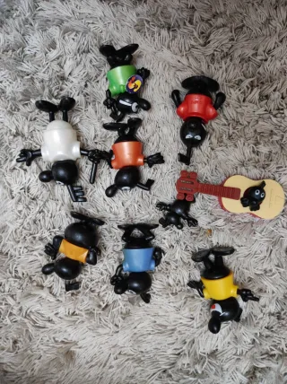 Lote Figuras Kinder Sorpresa notas musicales