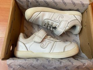 Zapatilla Joma Vela Blanco T27