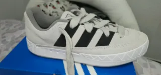 Zapatillas Adidas Adimatic Gris clarito