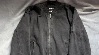 Chaqueta bomber oversize negra unisex