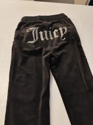 Tuta Juicy Couture nera con strass