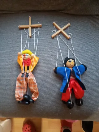 Marionetas de madera: Pirata y Payaso