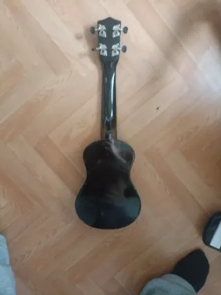 Ukelele Martin Smith Negro