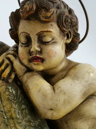 Antigua figura religiosa Niño Jesús durmiendo