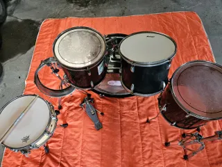 Batería Acústica Supreme + Caja Pacific