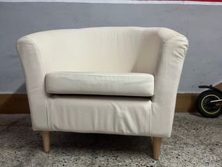 Sillón individual beige tela