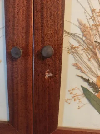 Tapa contador luz y colgador de llaves