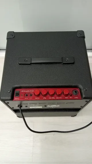 Amplificador Bajo Ibanez P20