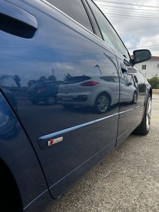 Audi A4 SLINE 2.0 TDI 140CV NACIONAL