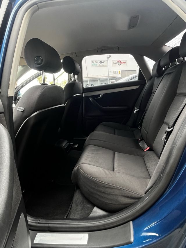 Audi A4 SLINE 2.0 TDI KIT DISTRIBUCCION A ESTRENAR