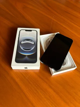 iPhone 16e Negro Nuevo Sin Usar