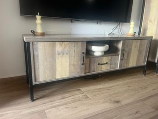 Mueble Salón Madera y Metal