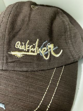 Gorra Quiksilver marrón vintage skate surf