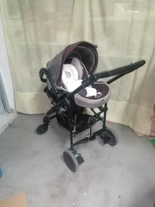 Cochecito bebé y silla coche, marca chico