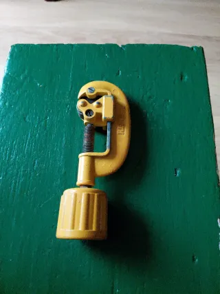 Cortatubos REMS 28mm