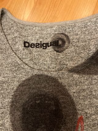 Camiseta Desigual Gris Talla M