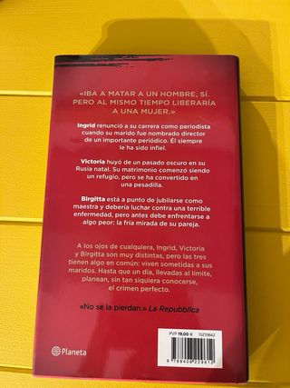 Libro Mujeres que no Perdonan de Camilla Lackberg