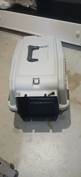 Transportín para mascotas poco usado