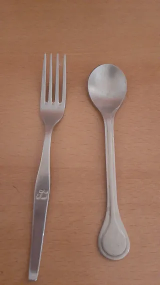 Set cubiertos metal plateado