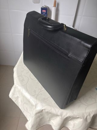 Maletín cuero extensible 42x33
