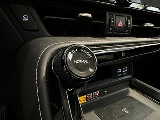 Lexus NX 450H+ 4WD PREMIUM+