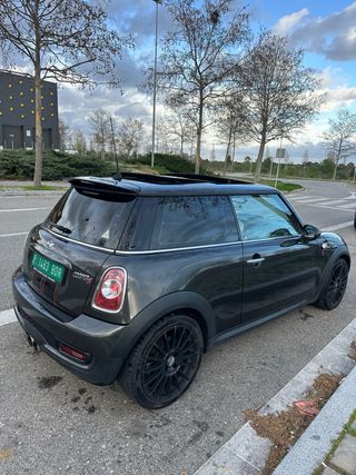 MINI Cooper 2010