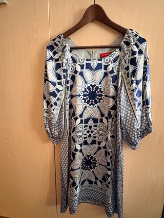 Vestido estampado seda