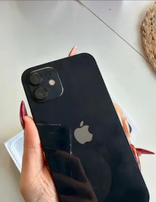 iPhone 12 Nero 128GB