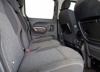 Peugeot Rifter 1.5 BLUE HDI S&S STANDARD GT LINE 130