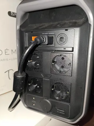 Ecoflow Delta 3 1500 + Paneles Solares