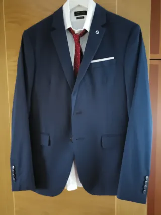 Traje Zara Azul Talla M