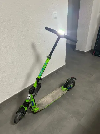 Patinete Eléctrico E-TWOW Booster V