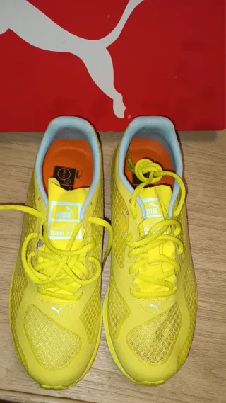Zapatillas Puma Pistacho Talla 40