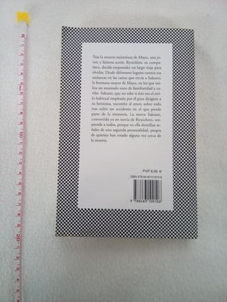 Lote de libros de autores asiáticos