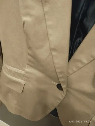 Americana Zara Talla M Beige y Marrón