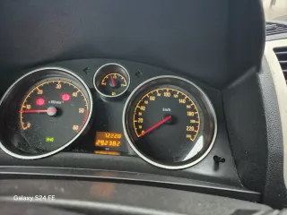 opel zafira  opel zafira  2008