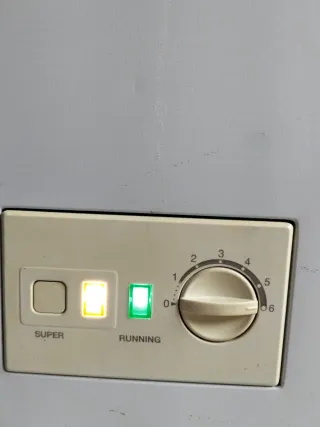 Congelador horizontal Benavent poco uso