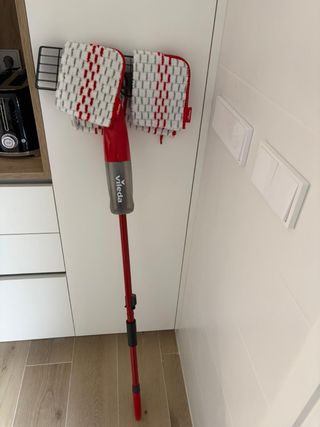 Mopa Vileda con depósito y 2 recambios