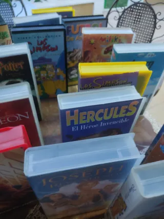 Lote  Cintas VHS Infantiles Disney y otras.