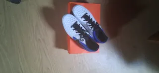 Chuteiras Nike Tiempo Legend 8 Club FG/MG