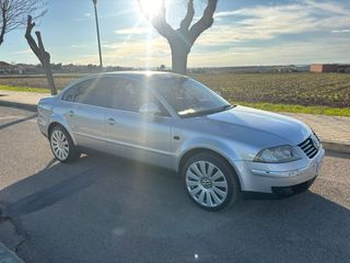 Volkswagen Passat HIGHLINE