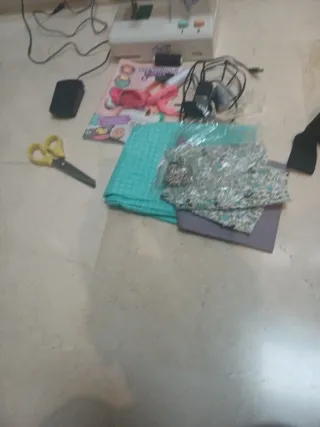 Máquina de coser infantil Buki