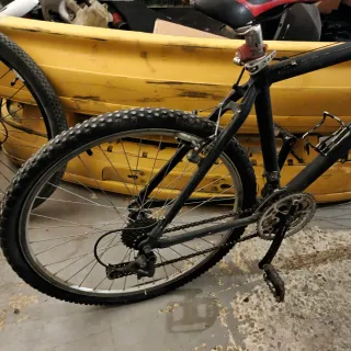 Bicicleta Negra Montaña